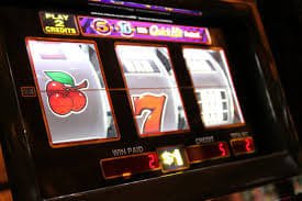 Live dealer at Medusa II table on u7buy